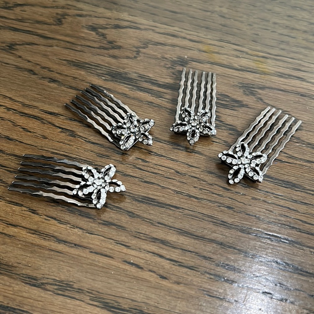 NEW ~ CRYSTAL FLOWER BUN PINS